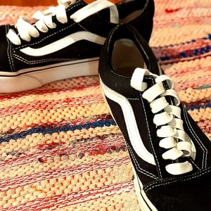 Ankle platform black suede vans